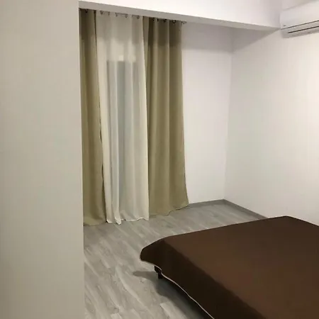 Lejlighed 2 Bedroom Apartment Next To Beach Limassol